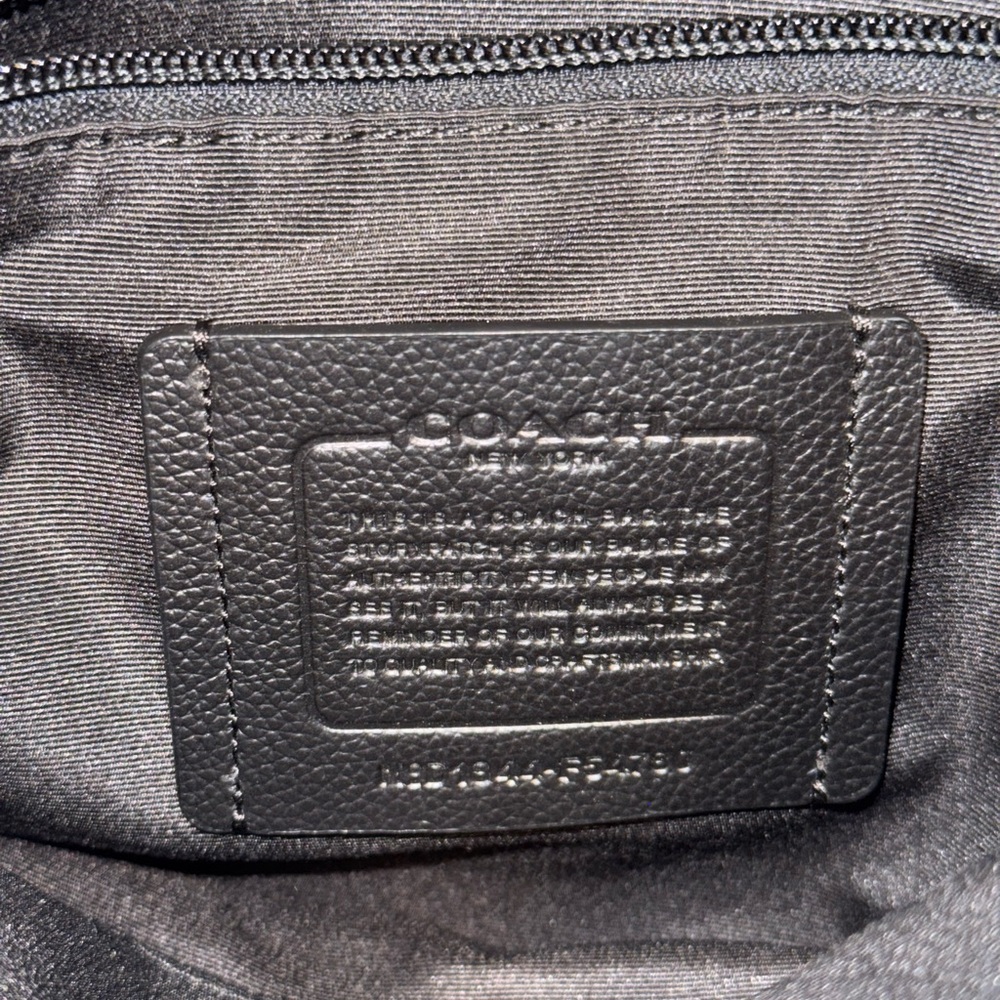 Coach Charles Leather Messenger Bag in Calf Black - Picture 4 of 5
